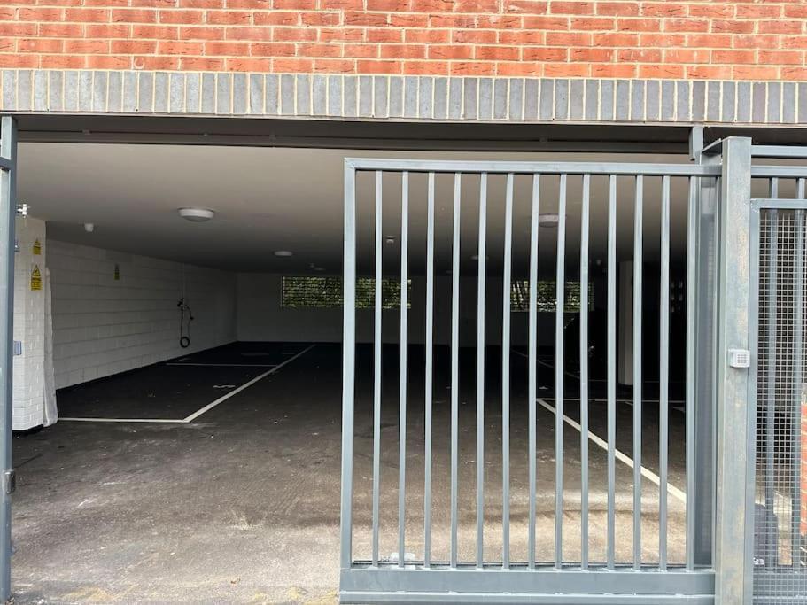 Brand New Modern Luxurious Apartment Near The City Birmingham Exteriör bild